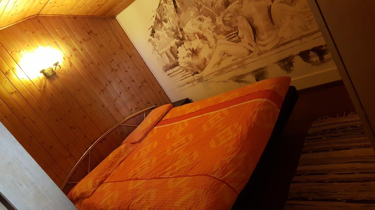 Pensione Cari Molare Cameră foto